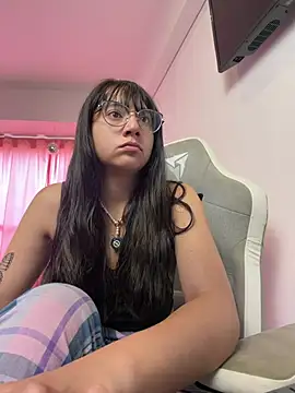 Snapshot of emitaa17228o chatting on 07.12.26 emitaa17228o online show from 07.12.26