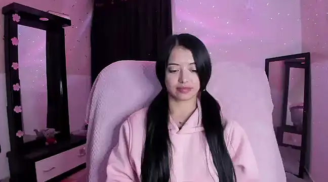 Snapshot of Stormiiii chatting on 01.20.25 Stormiiii online show from 01.20.25