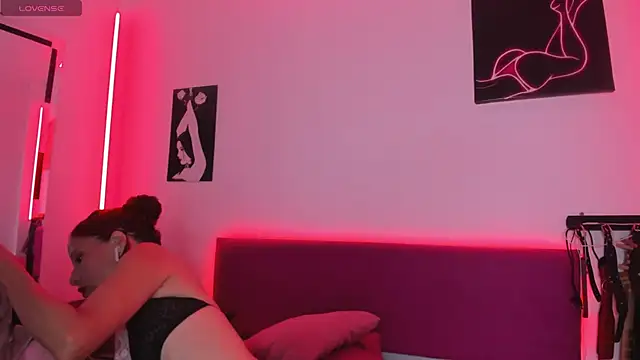 Little Naughtty online show from 02.12.25