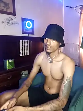 Snapshot of ZaddyBigDee chatting on 05.31.26 ZaddyBigDee online show from 05.31.26