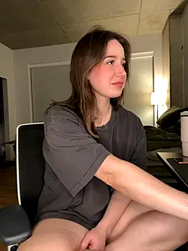 nerdynina online show from 11.24.25