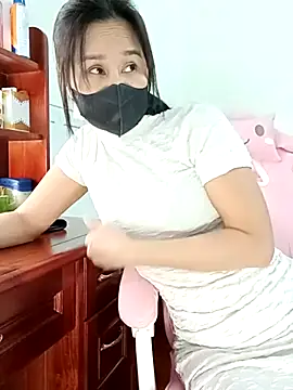    Erin    online show from 12.15.25