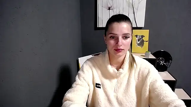 lady olivia  online show from 11.08.25