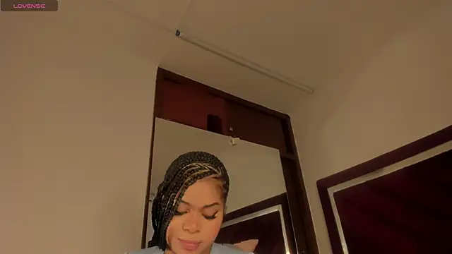 Samanntha Rose online show from 02.06.25