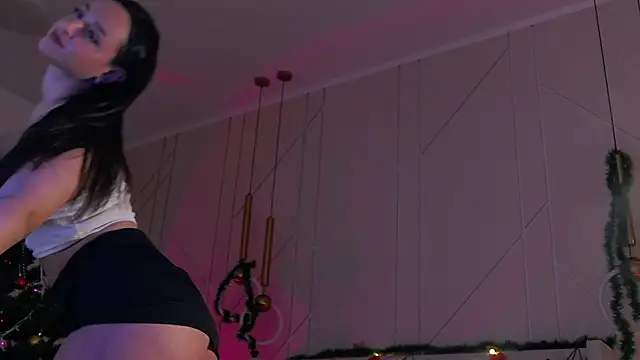 Lolly Neal online show from 12.21.24