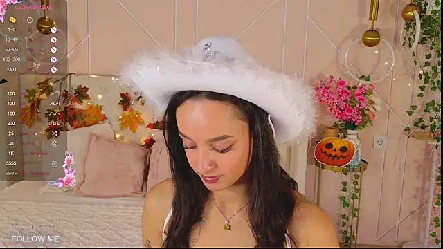 Lolly Neal online show from 10.29.25