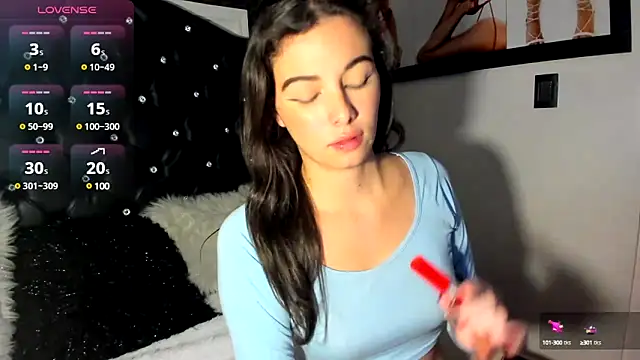 diana queen  online show from 12.20.24