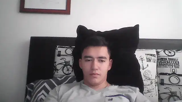Snapshot of Estebitan_vm chatting on 04.19.26 Estebitan vm online show from 04.19.26