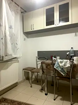 yzabell18 online show from 12.16.25