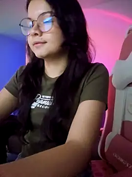 azumiichan online show from 09.10.25