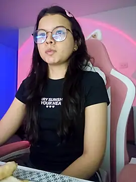 azumiichan online show from 09.17.25