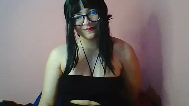 Snapshot of AliceStonexx chatting on 10.15.25 AliceStonexx online show from 10.15.25