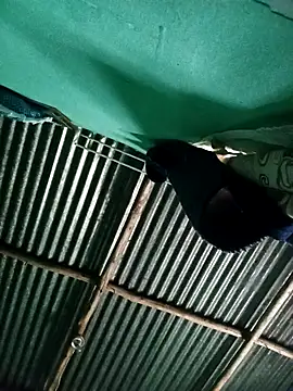 Qtee4 online show from 10.29.25