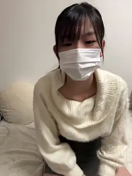 Snapshot of -Rinka- chatting on 03.05.25 -Rinka- online show from 03.05.25