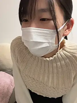 Snapshot of -Rinka- chatting on 02.13.26 -Rinka- online show from 02.13.26