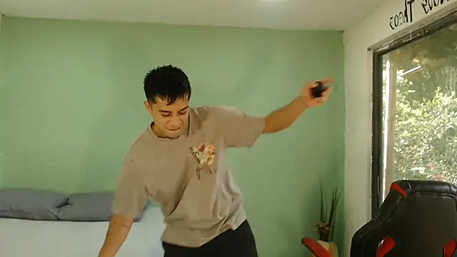 danielitopapuu online show from 02.12.26