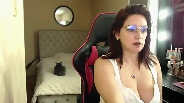 Carol Scottt online show from 02.14.26