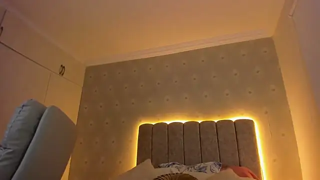 Snapshot of jessimegansexi chatting on 04.23.26 jessimegansexi online show from 04.23.26