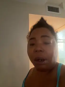 JCCaramelbarbie1 online show from 12.04.25