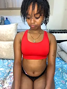 Snapshot of Doublefreaks chatting on 09.22.25 Doublefreaks online show from 09.22.25