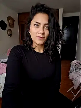 Snapshot of Thaliacooper_ chatting on 12.13.24 Thaliacooper  online show from 12.13.24