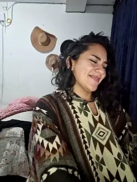 Snapshot of Thaliacooper_ chatting on 01.19.25 Thaliacooper  online show from 01.19.25
