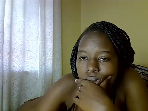 Oliviia  online show from 01.07.25