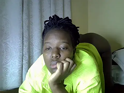 Oliviia  online show from 01.08.25