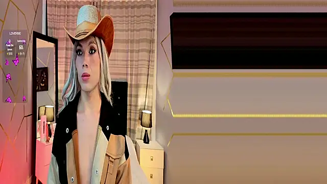 Megan Do Santos online show from 11.26.25