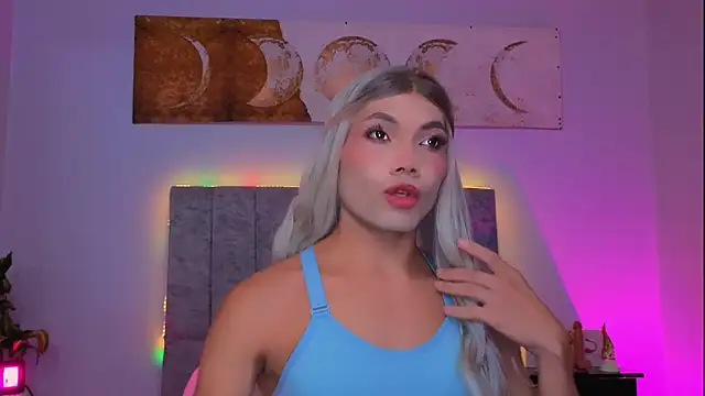 Megan Do Santos online show from 11.30.25