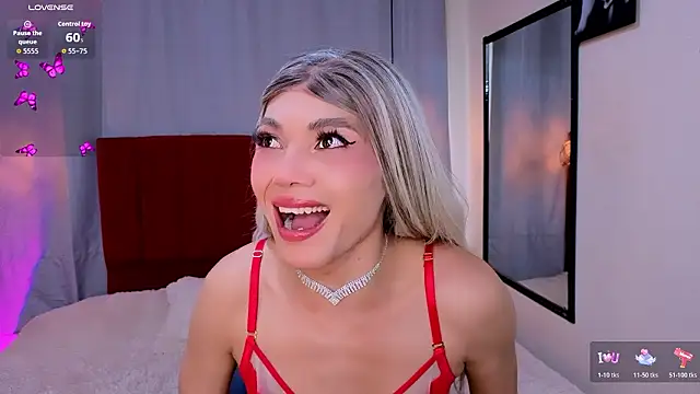 Megan Do Santos online show from 03.12.26