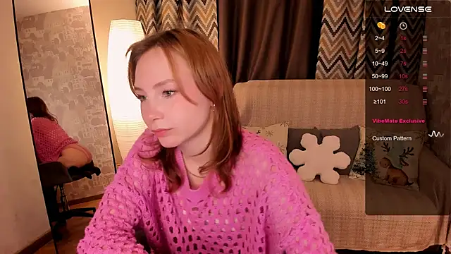Snapshot of LanaBlu_ chatting on 12.17.24 LanaBlu  online show from 12.17.24