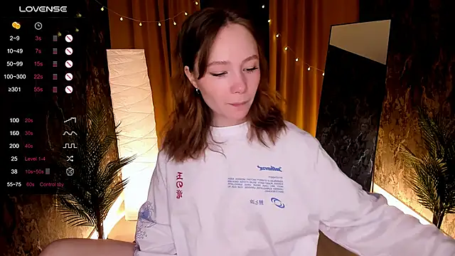 LanaBlu  online show from 11.11.25