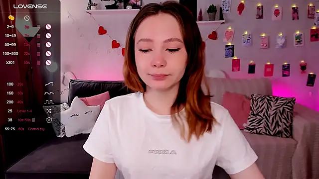 LanaBlu  online show from 01.18.26