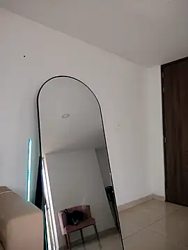 Snapshot of caro_sweett chatting on 02.04.26 caro sweett online show from 02.04.26