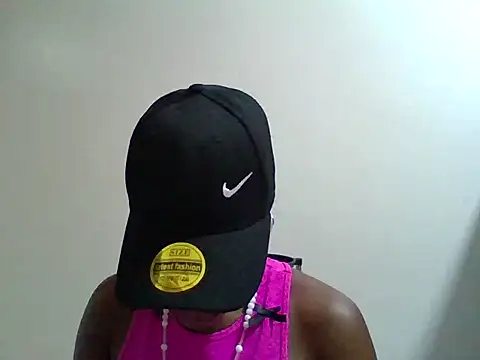 Snapshot of Queen_loveer chatting on 02.08.26 Queen loveer online show from 02.08.26