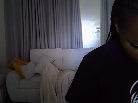 Snapshot of Queen_loveer chatting on 03.16.26 Queen loveer online show from 03.16.26