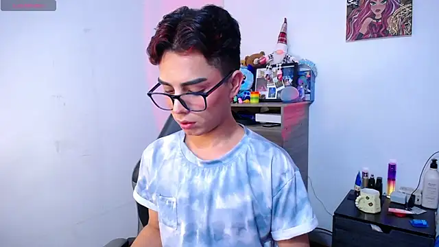 OwenBluee online show from 01.13.26