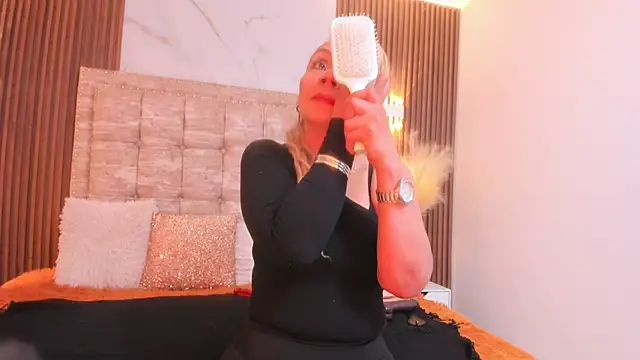 AnastasiaTaylor  online show from 09.12.25