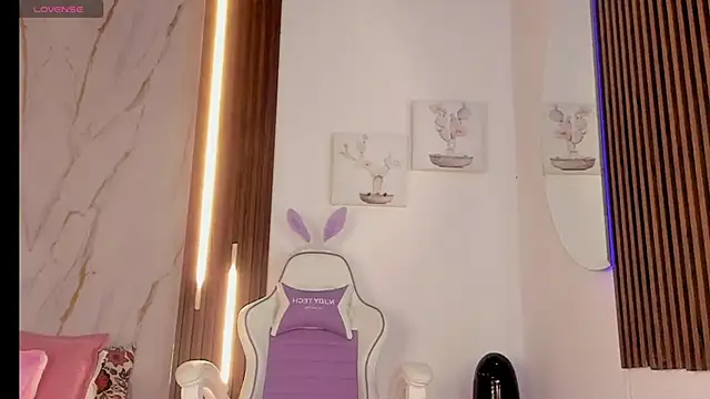 mia six66 online show from 09.16.25