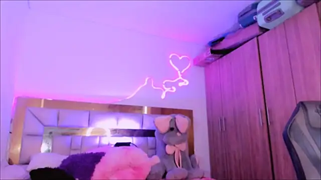 Lucidollts  online show from 01.13.25