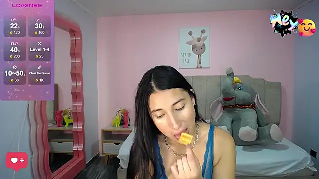 lizzyluk ch online show from 02.12.25