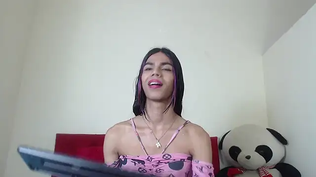 Snapshot of Luluu_08 chatting on 01.14.25 Luluu 08 online show from 01.14.25