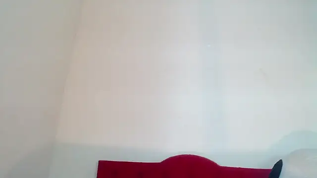 Snapshot of Luluu_08 chatting on 02.28.25 Luluu 08 online show from 02.28.25