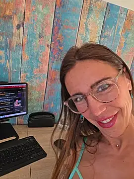 Klamsine online show from 04.30.26