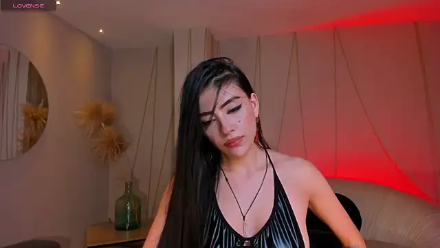 ValeriaRiveraX online show from 02.18.25