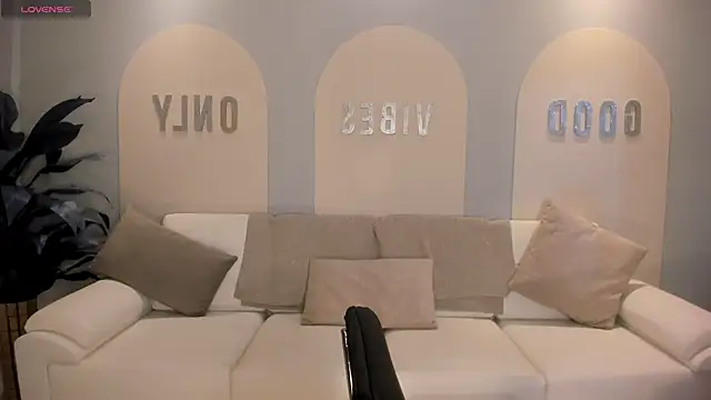 MariaHerrera  online show from 12.27.24