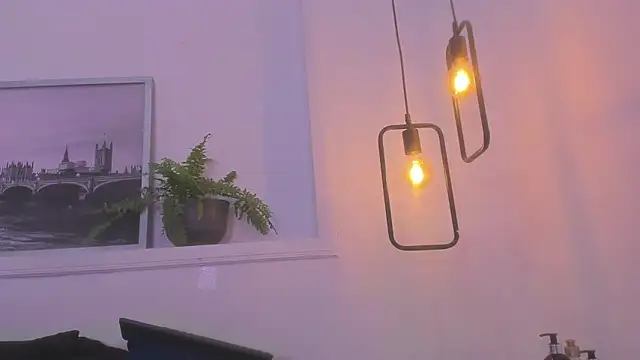 penelope handaos online show from 12.05.24