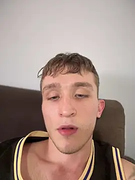 Snapshot of Dylanwhite23_ chatting on 01.18.25 Dylanwhite23 online show from 01.18.25