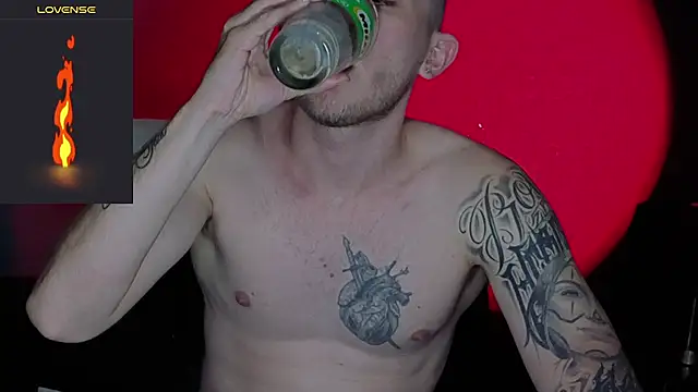 Dylanwhite23  online show from 02.07.26